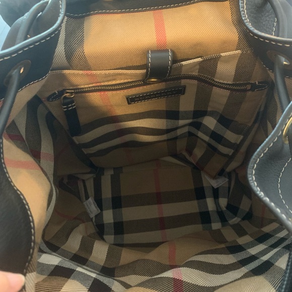 Authentic fully leather burberry backpack/rucksack - Picture 4 of 12